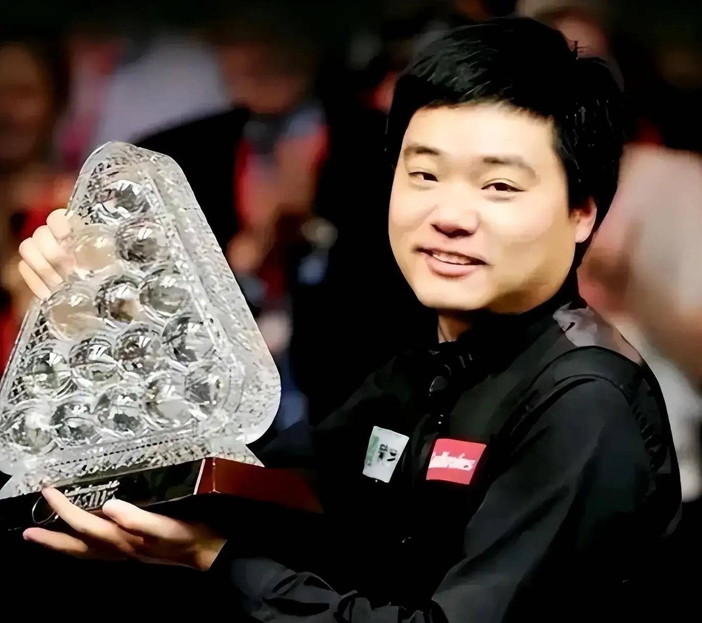 关于【冠军训练】丁俊晖:提升母球控制的核心技巧的信息 关于【冠军训练】丁俊晖:提升母球控制的核心技巧的信息