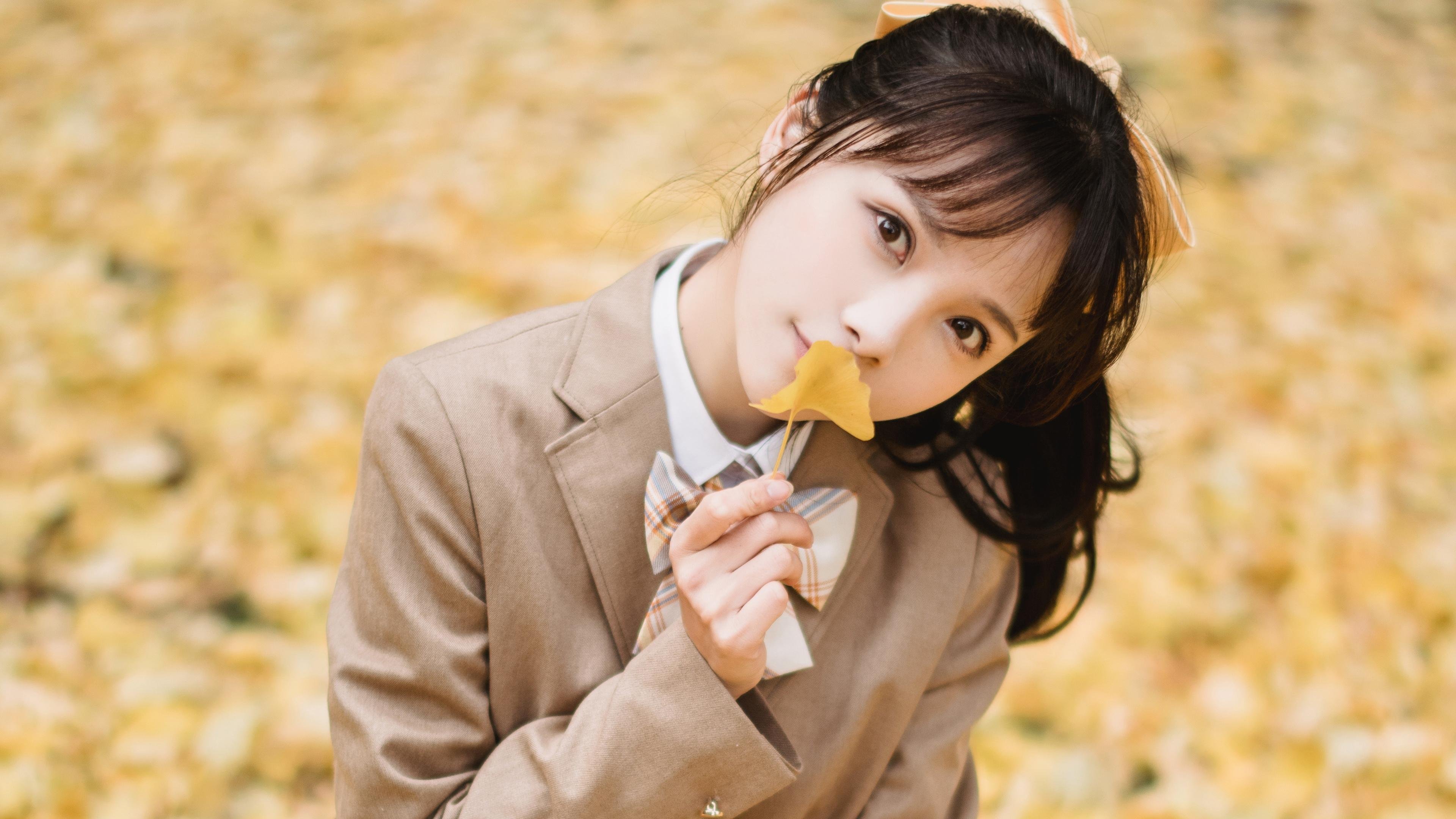 世界沙滩飞盘赛，浪花中的团队合作，沙滩飞盘教学视频教程