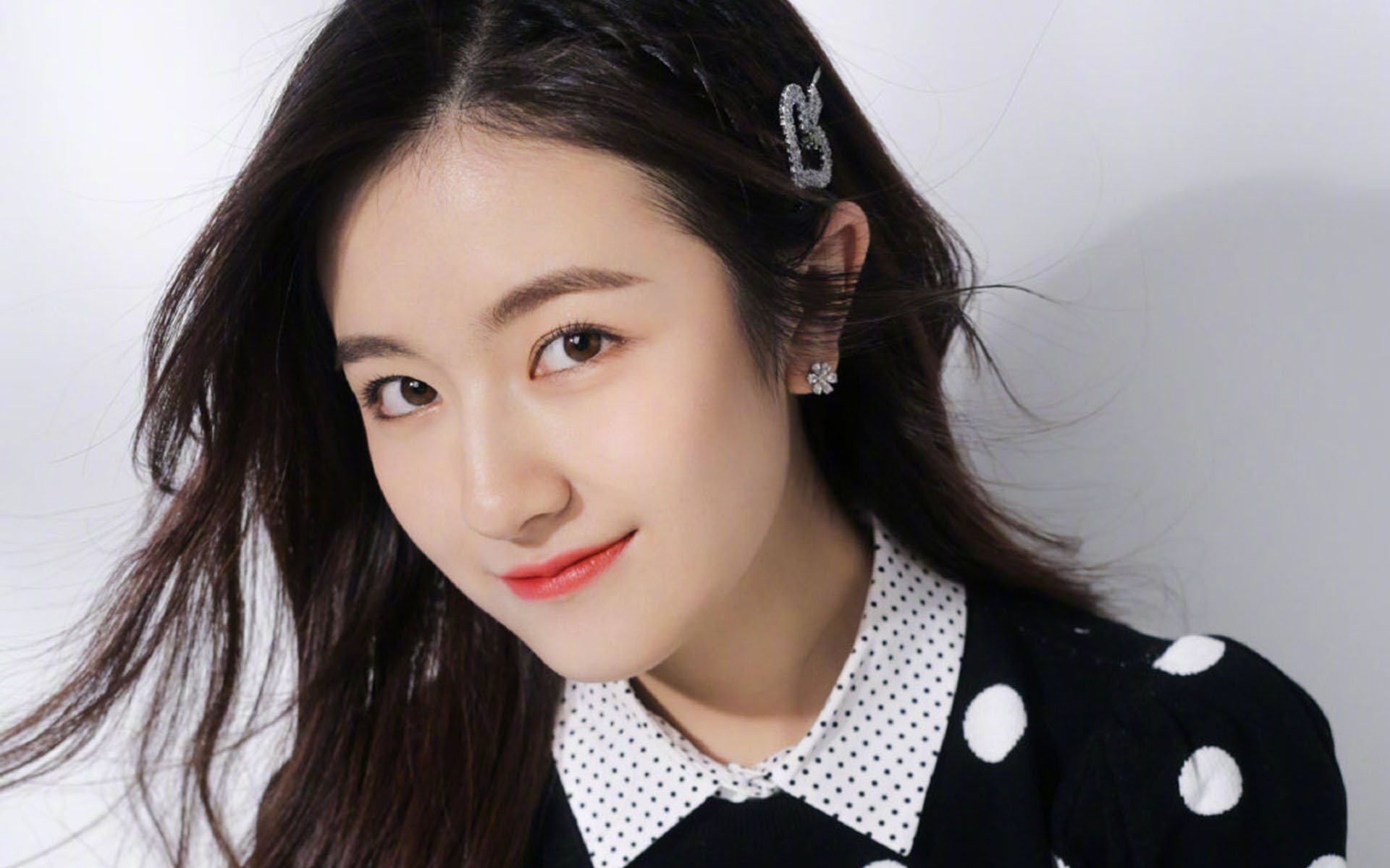 开云官方-产业链纵览：硬件、内容、赛事，打造完整的电竞生态圈，电竞行业产业链的构成是什么