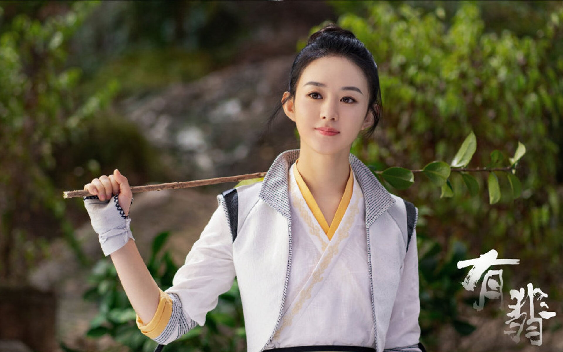 泰国骑手Natchinapha Rattanachotirat荣获2024年最佳障碍赛骑手奖,表彰其卓越表现。